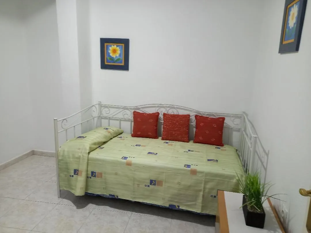 Central Apartment With Large Terrace Málaga